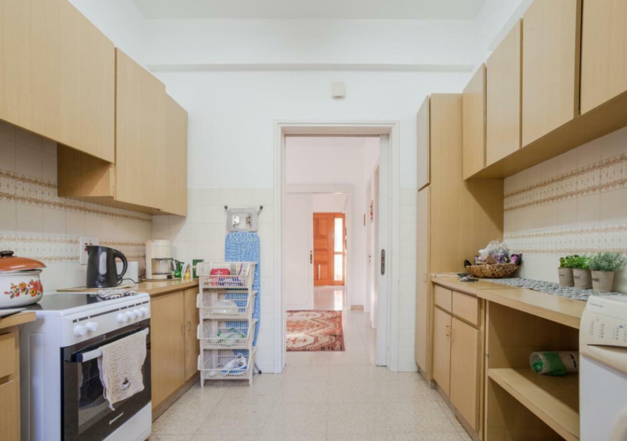 לימסול Sunny Family Home By The Beach מראה חיצוני תמונה